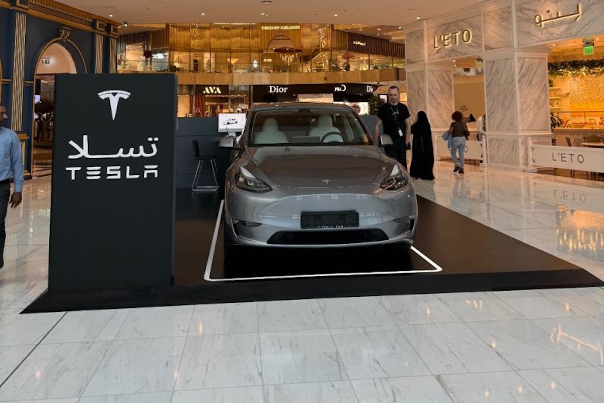 Tesla Qatar Doha