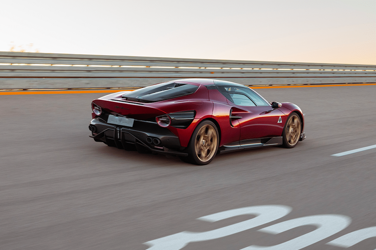 Alfa Romeo 33 Stradale