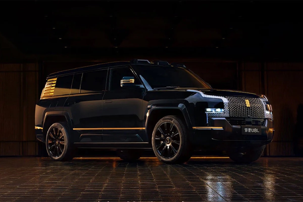 BYD Yangwang U8L Dingshi