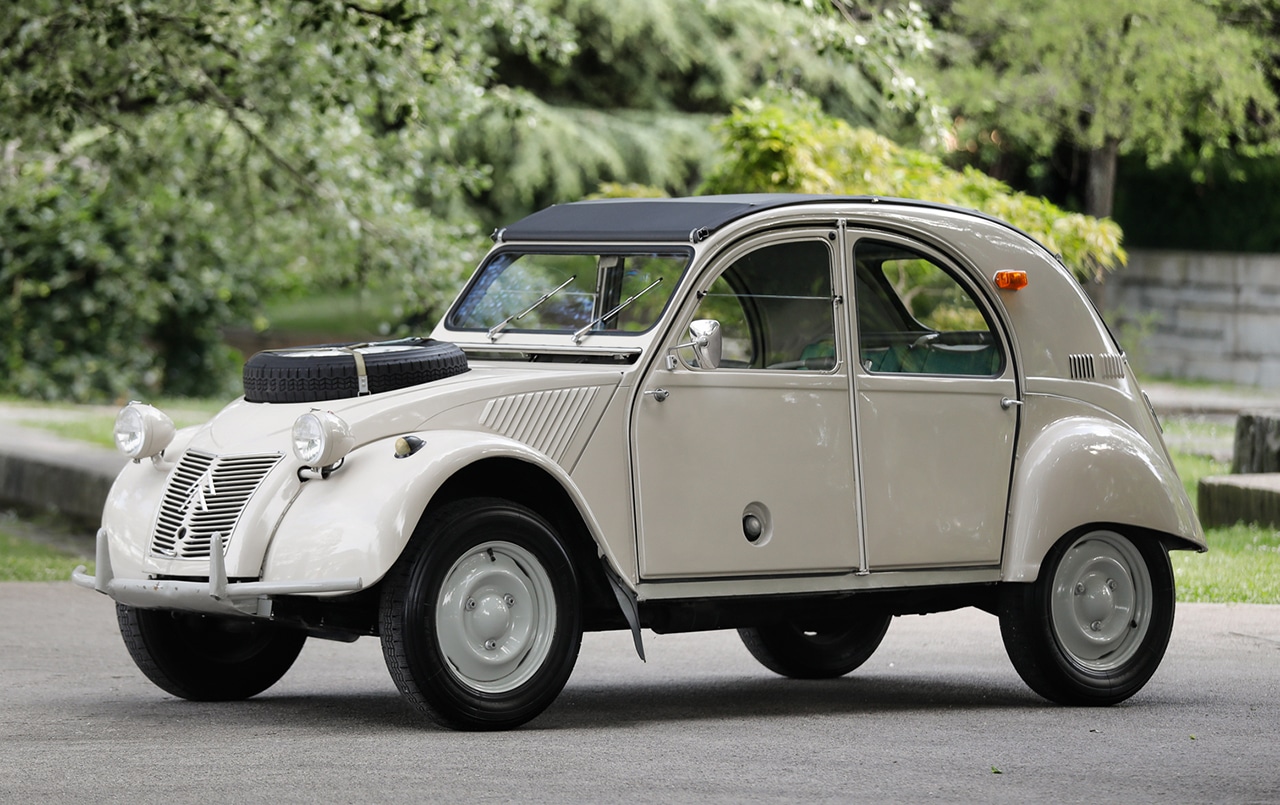 Citroën 2CV Sahara