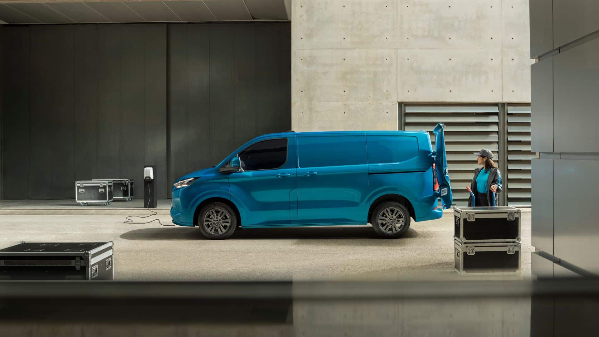 Ford E-Transit Custom