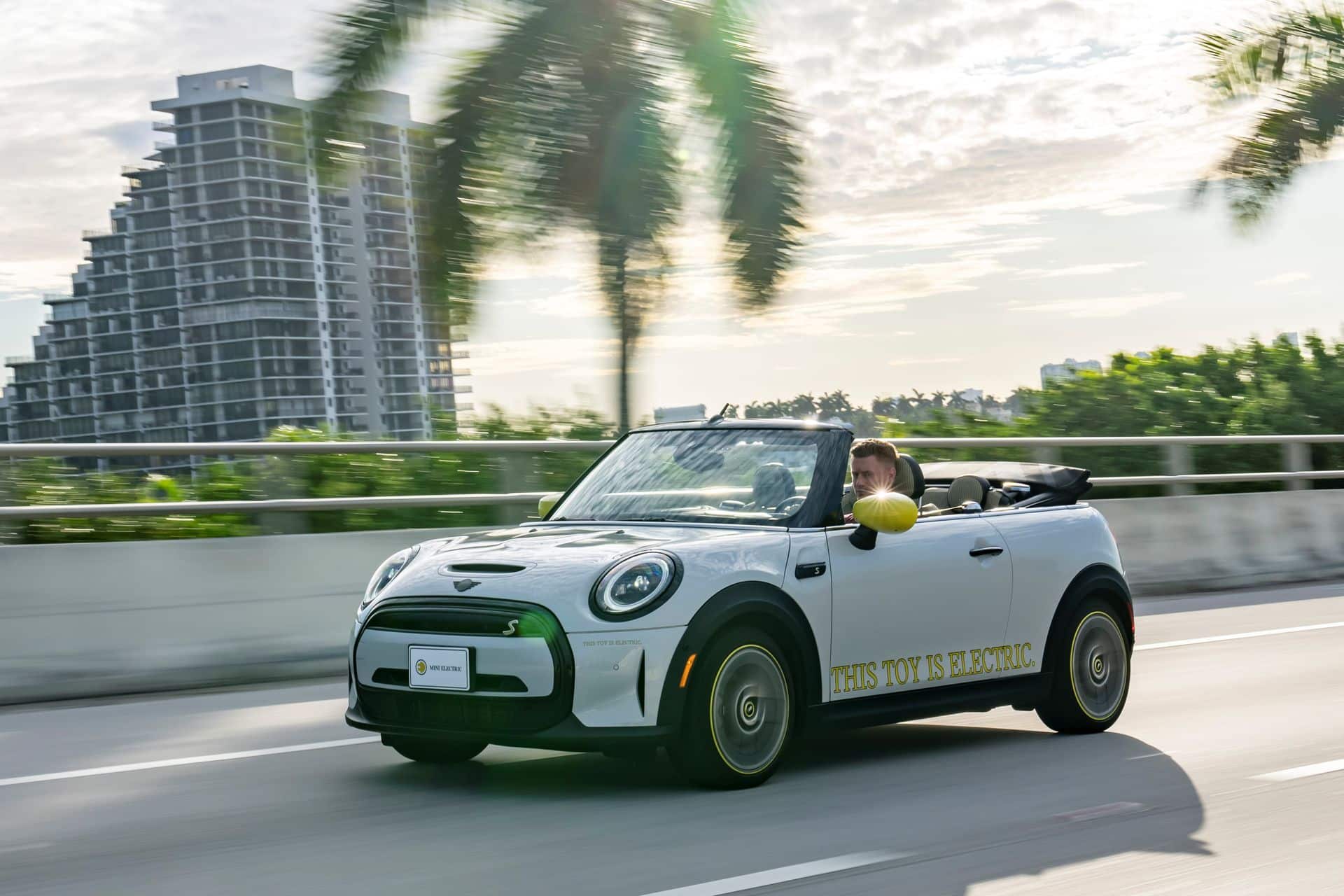 Mini Cabriolet électrique Concept 2022