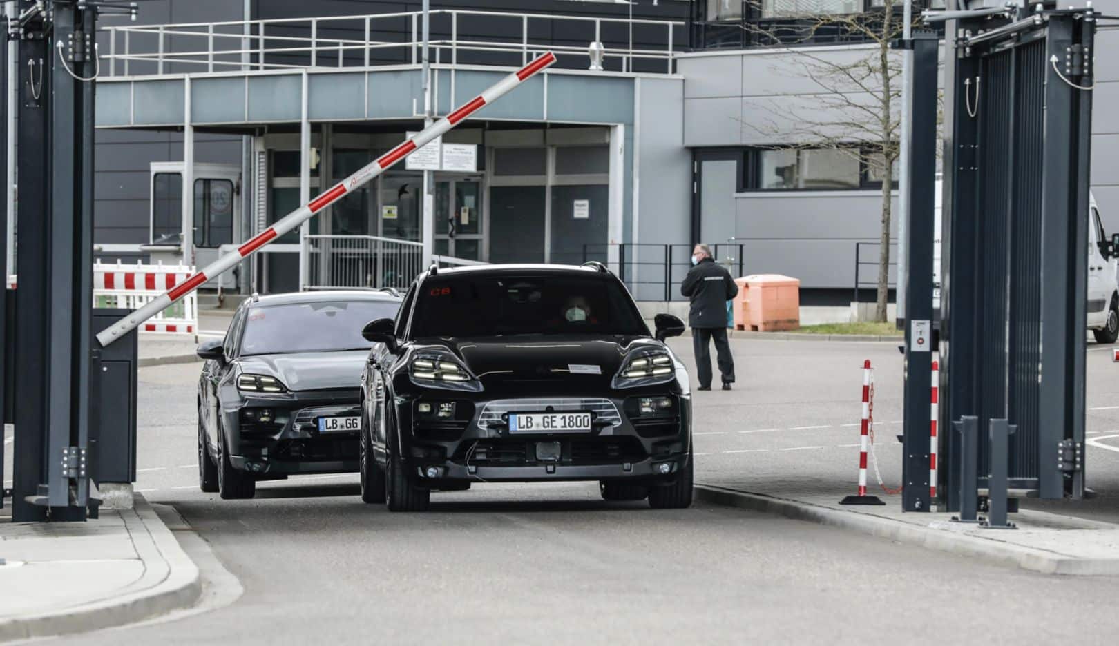 Porsche Macan électrique 2024 prototype