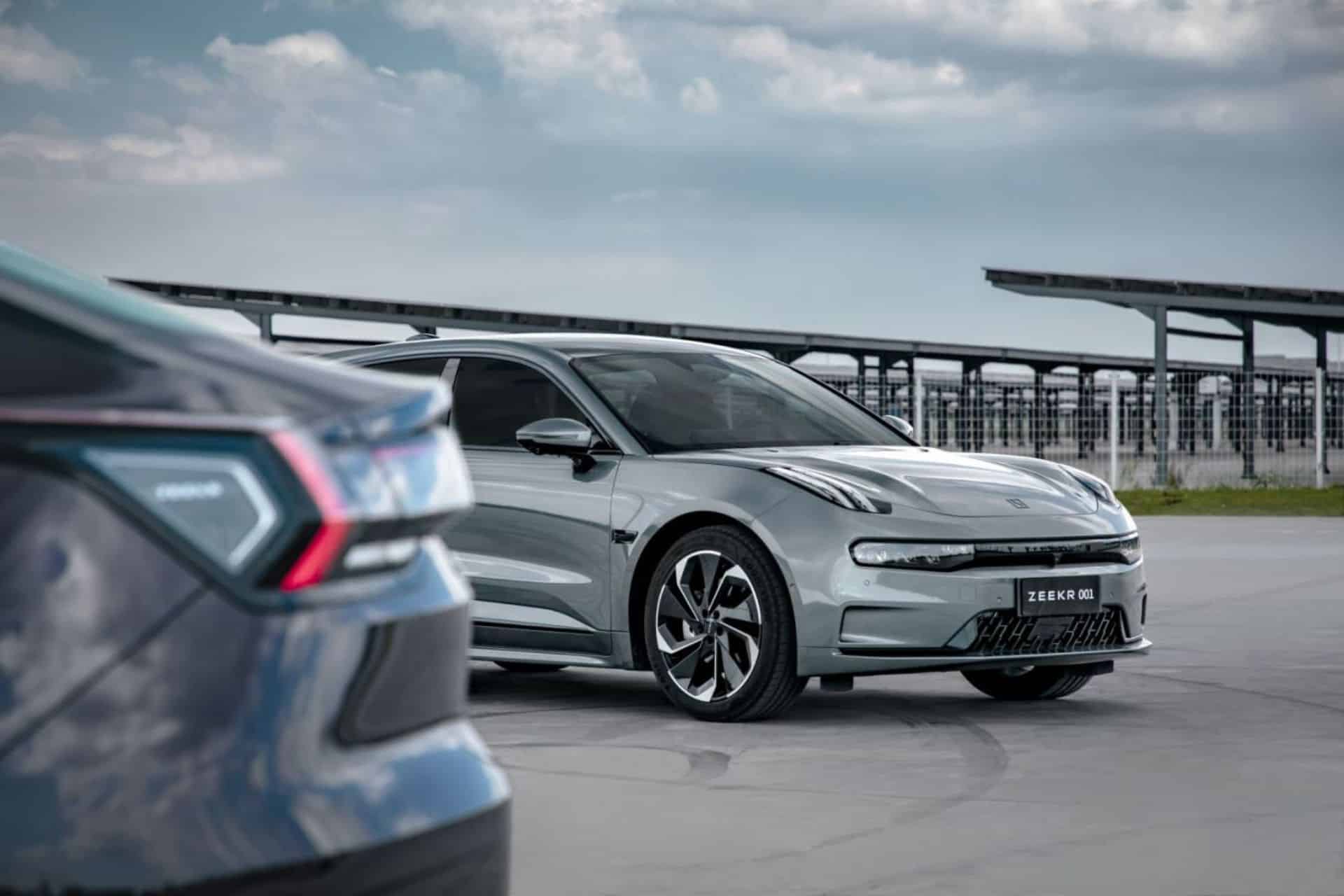 Zeekr-001-2-1