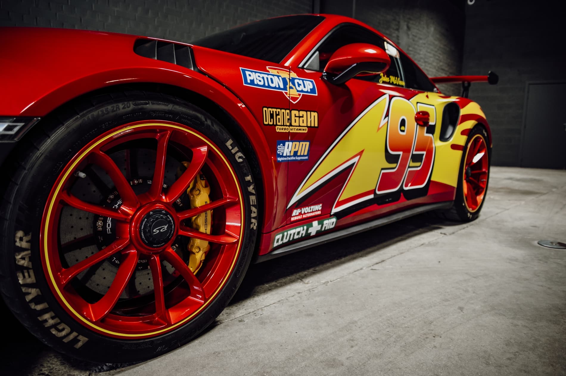 Cars Flash McQueen